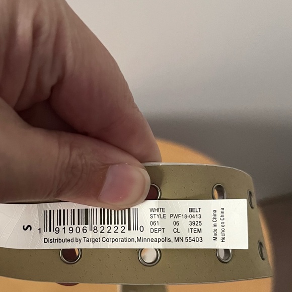 Target Double Grommet Faux Leather White Belt Women’s Small - Picture 4 of 10